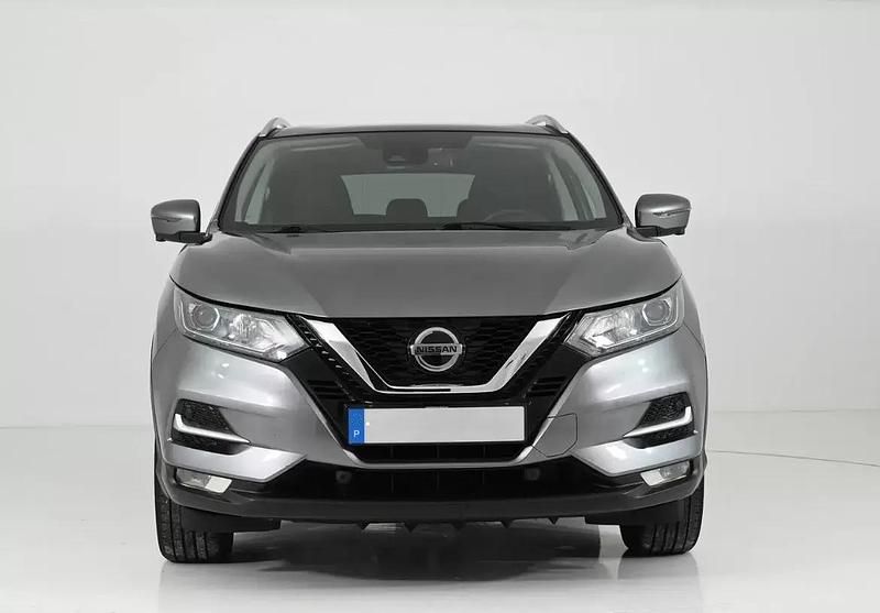 Usado Nissan Qashqai N-Connecta 115 HP (84 kW) 2020 Cinza escuro SUV
