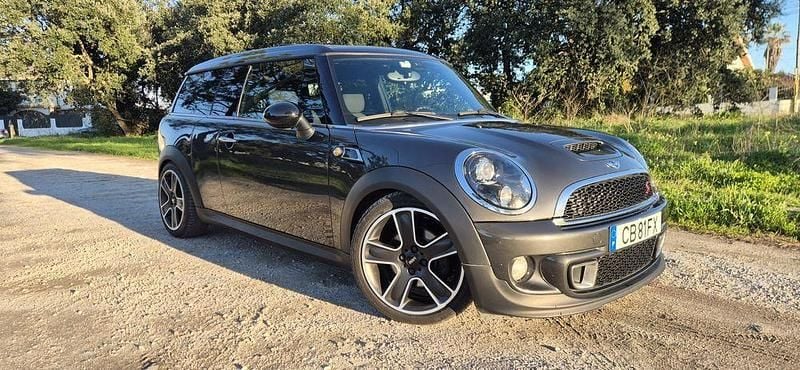 Usado Mini Cooper SD Clubman 143 HP (105 kW) 2011 Carrinha