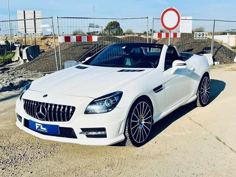 Branco Usado 2012 Mercedes SLK250 AMG Cabrios | € 25.900 - Imagem 1/4