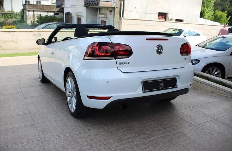 Usado VW Golf Cabriolet 105 HP (77 kW) 2013 Branco Cabrios