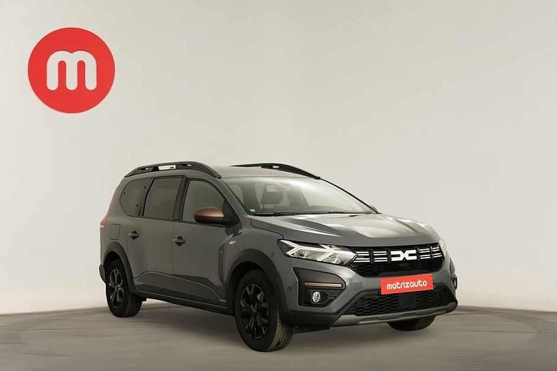 Cinzento Usado 2024 Dacia Jogger Extreme Monovolume | € 20.999 (Preço justo) - Imagem 1/4