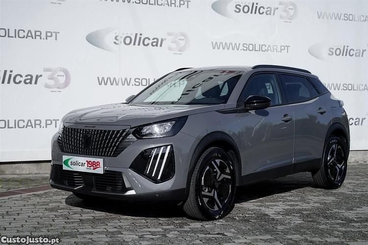 Cinza Usado 2024 Peugeot 2008 Allure SUV | € 25.990 - Imagem 1/1