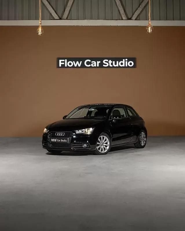 Preto Usado 2010 Audi A1 Ambition Citadino | € 9.850 (Preço elevado) - Imagem 1/4