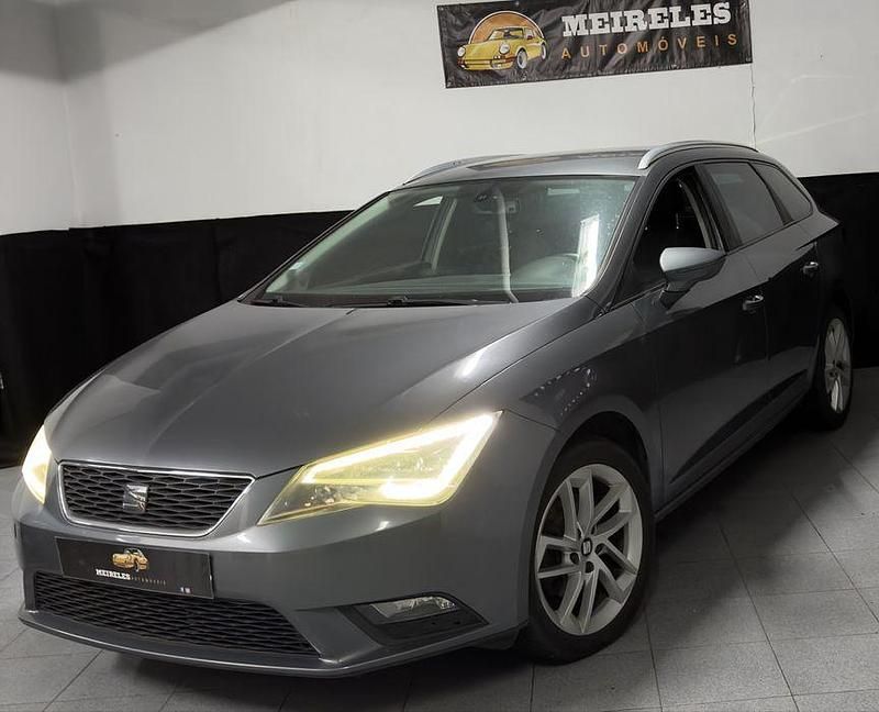 Usado Seat Leon ST 105 HP (77 kW) 2013 Carrinha