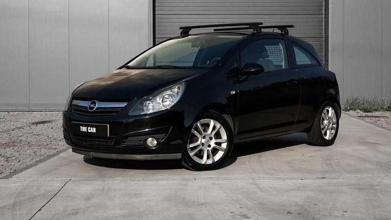 Preto Usado 2008 Opel Corsa Citadino | € 3.499 (Preço justo) - Imagem 1/4