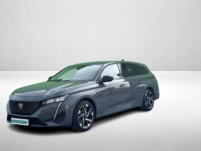 Cinzento Usado 2024 Peugeot 308 | € 28.490 (Preço justo) - Imagem 1/4