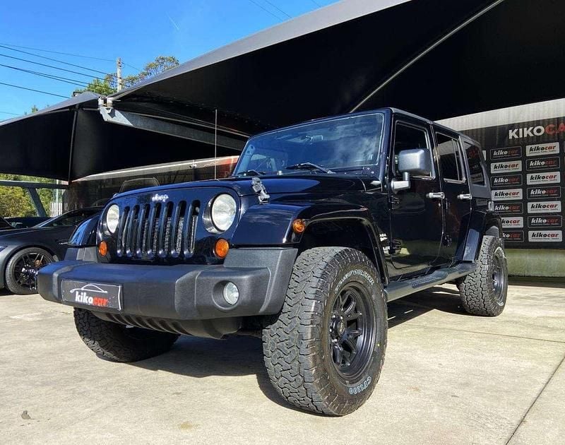 Usado Jeep Wrangler Sahara 177 HP (130 kW) 2007 Preto SUV
