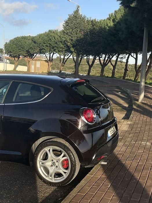 Usado Alfa Romeo MiTo Distinctive 90 HP (66 kW) 2008 Citadino