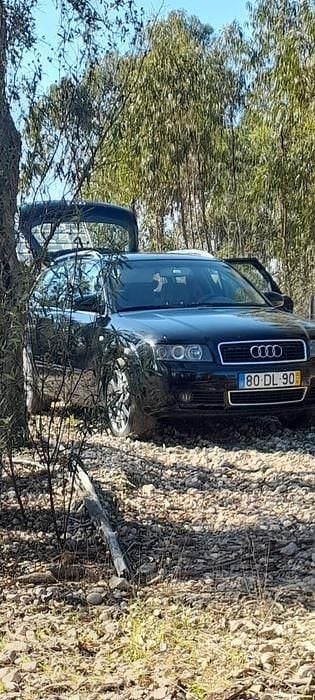 Usado 2003 Audi A4 Sedan | € 4.900 (Preço justo) - Imagem 1/4