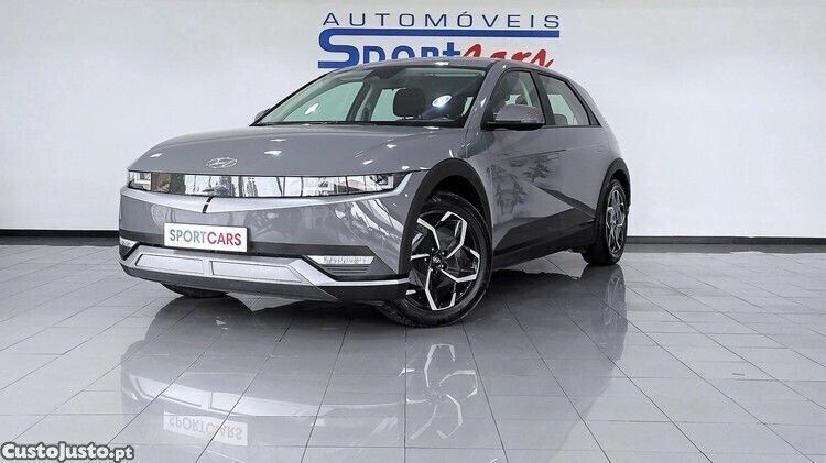 Cinza Usado 2022 Hyundai Ioniq 5 SUV | € 30.450 (Preço justo) - Imagem 1/1