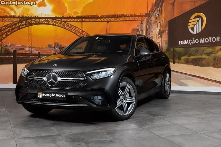 Cinza Usado 2023 Mercedes GLC220 Advanced SUV | € 69.900 (Preço justo) - Imagem 1/1