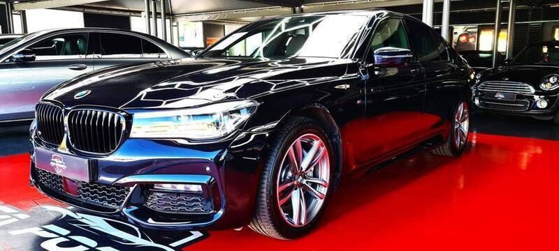 Azul Usado 2016 BMW 740 Sedan | € 48.750 - Imagem 1/4