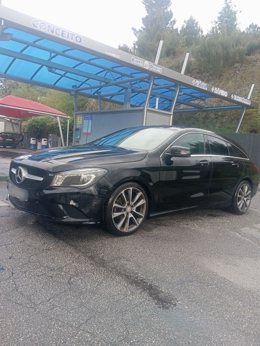 Usado 2015 Mercedes CLA220 Sedan | € 16.250 (Super Preço) - Imagem 1/4