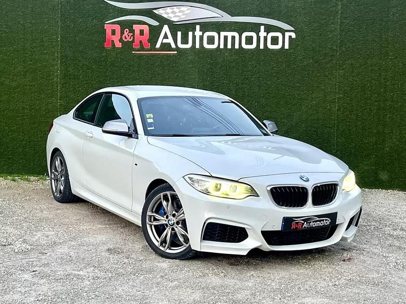 Usado BMW M235 326 HP (239 kW) 2016 Branco pérola Coupé
