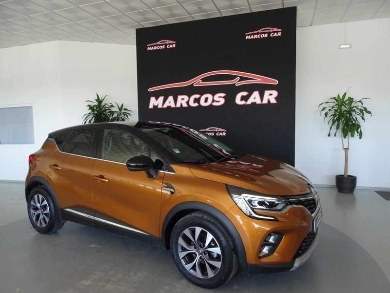 Dourado Usado 2021 Renault Captur SUV | € 21.900 (Caro) - Imagem 1/4