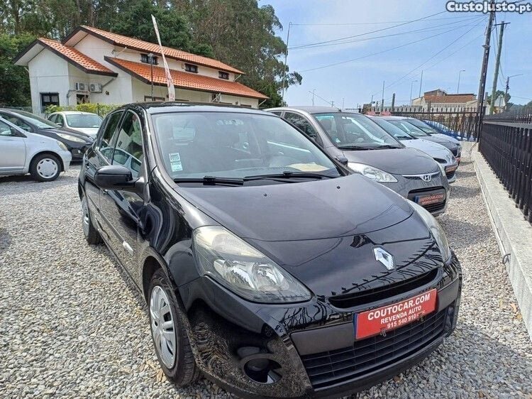 Preto Usado 2012 Renault Clio IV | € 4.865 (Super Preço) - Imagem 1/1