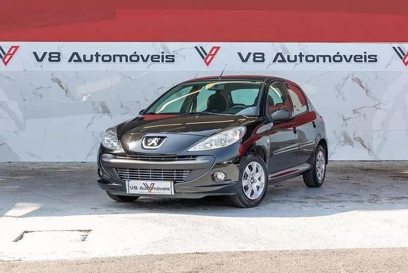 Preto Usado 2010 Peugeot 206 | € 6.900 - Imagem 1/4