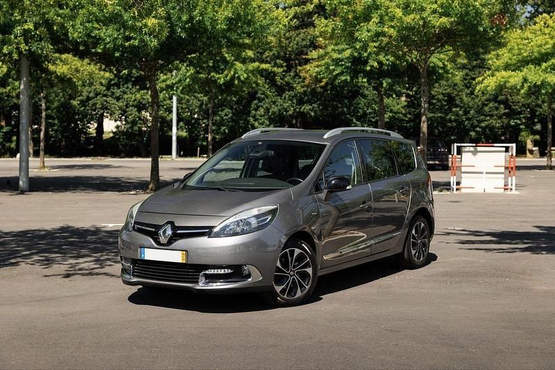 Usado 2016 Renault Grand Scénic IV Bose Edition Monovolume | € 11.990 (Super Preço) - Imagem 1/4