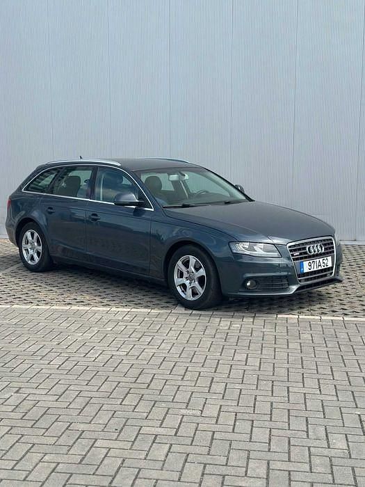 Usado 2009 Audi A4 Sedan | € 9.300 (Preço elevado) - Imagem 1/4