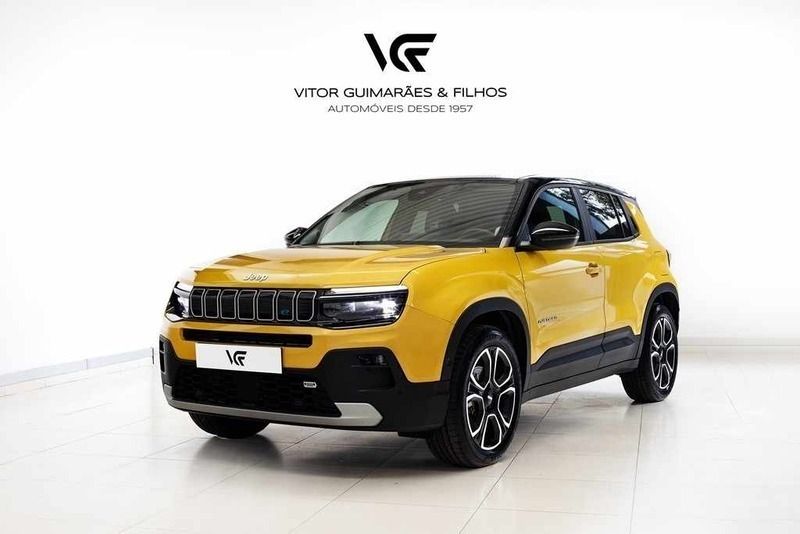 Usado Jeep Avenger EV 114 kW (156 HP) 2023 Amarelo SUV