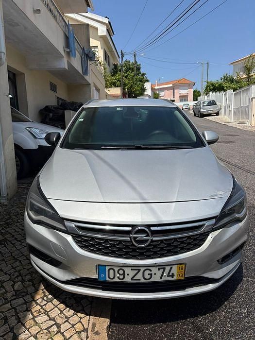 Usado 2018 Opel Astra Sedan | € 4.300 (Bom preço) - Imagem 1/4