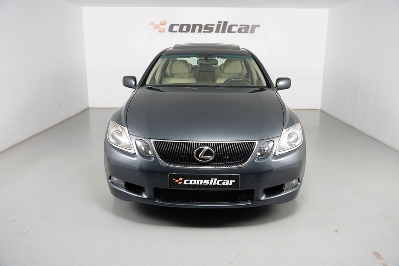 Cinza Usado 2005 Lexus GS300 Executive Line Sedan | € 12.980 - Imagem 1/4