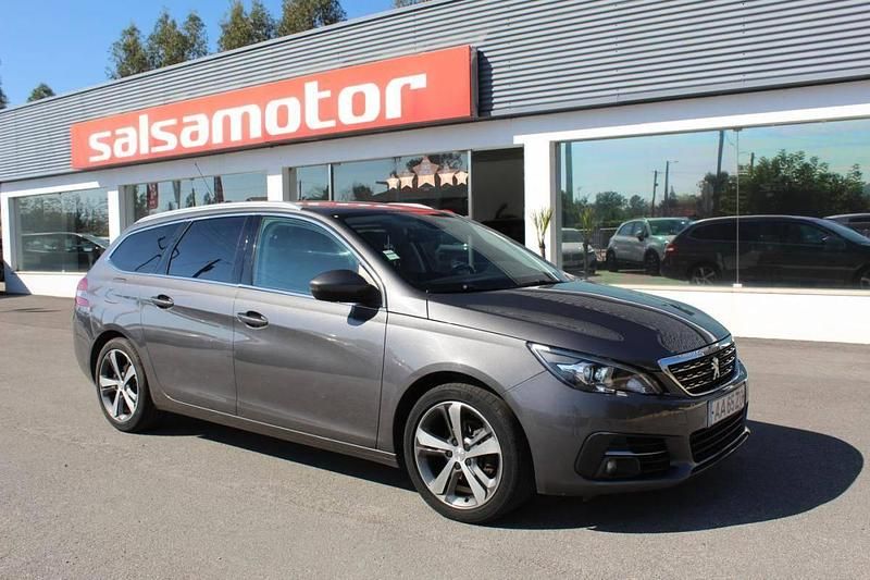 Cinza Usado 2020 Peugeot 308 Allure Carrinha | € 15.250 (Preço justo) - Imagem 1/4