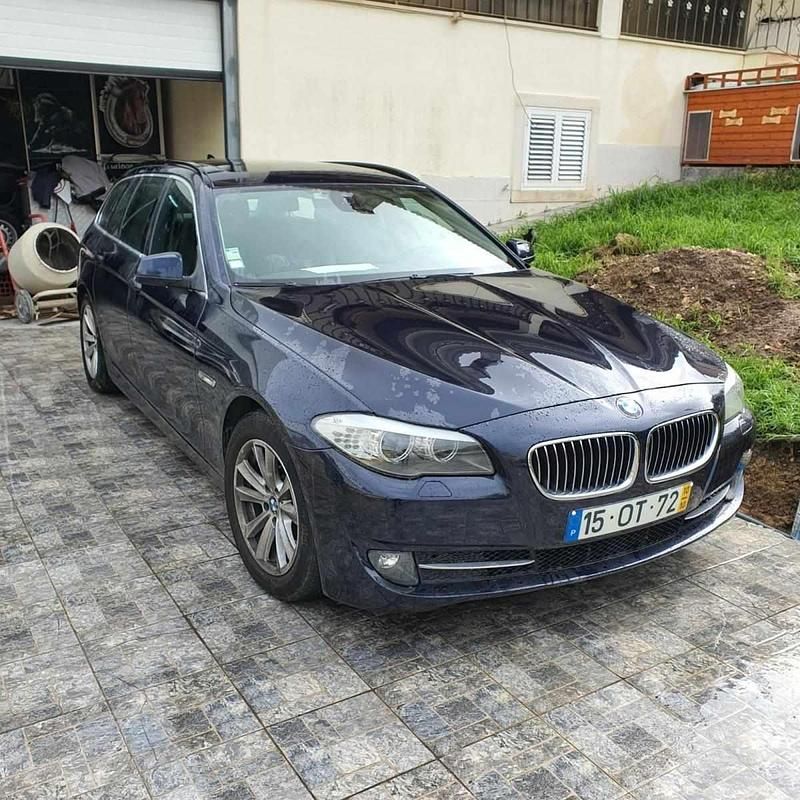 Usado BMW 520 210 HP (154 kW) 2010 Azul Carrinha