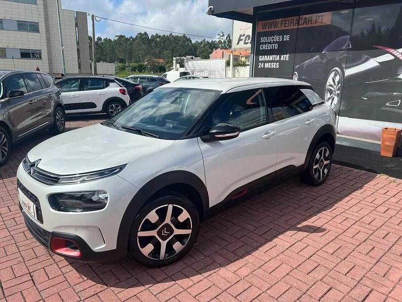 Usado Citroën C4 Cactus Shine 110 HP (80 kW) 2018 Branco Citadino