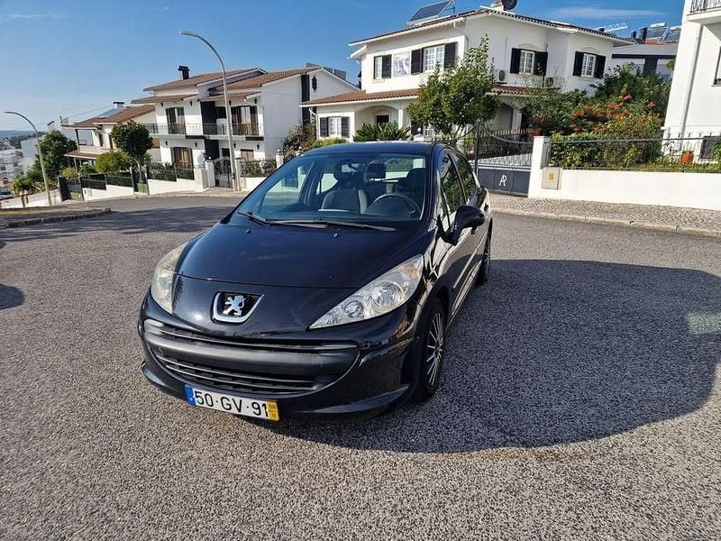 Usado 2008 Peugeot 207 Sedan | € 3.999 (Preço justo) - Imagem 1/4