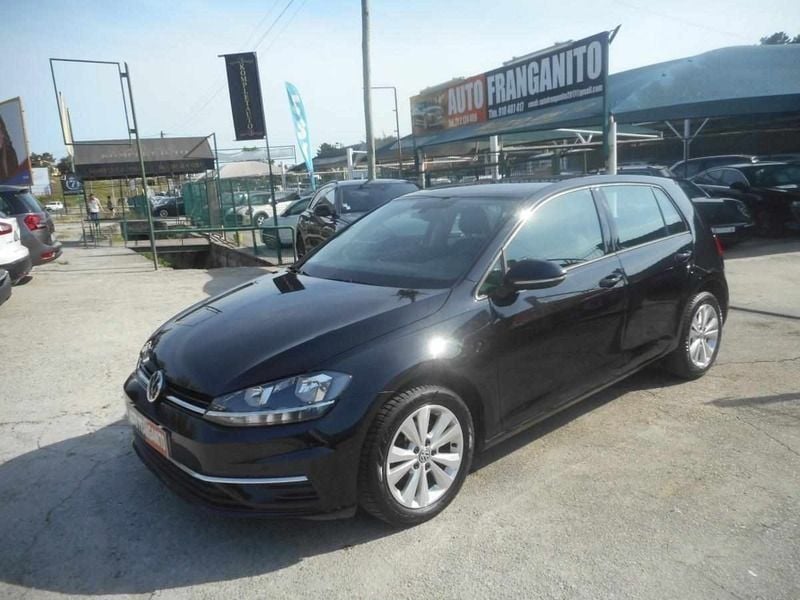 Usado VW Golf VII 116 HP (85 kW) 2018 Preto Citadino