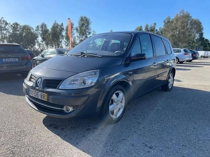 Cinzento Usado 2007 Renault Grand Scénic II Monovolume | € 4.500 - Imagem 1/4