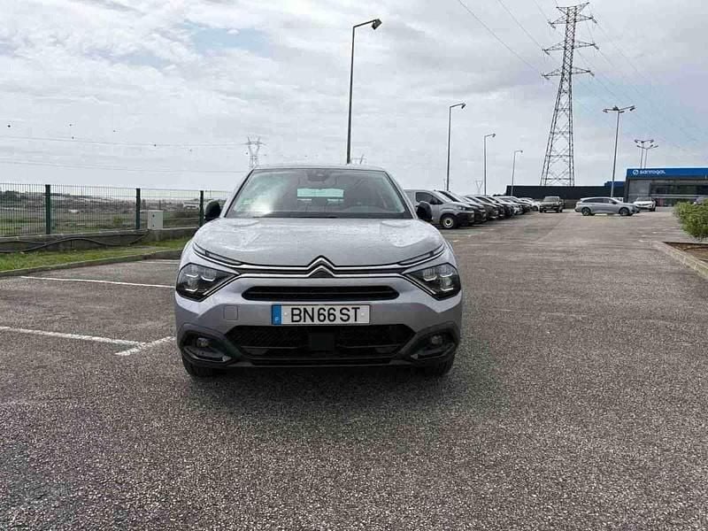 Cinzento Usado 2024 Citroën e-C4 | € 28.990 (Caro) - Imagem 1/4