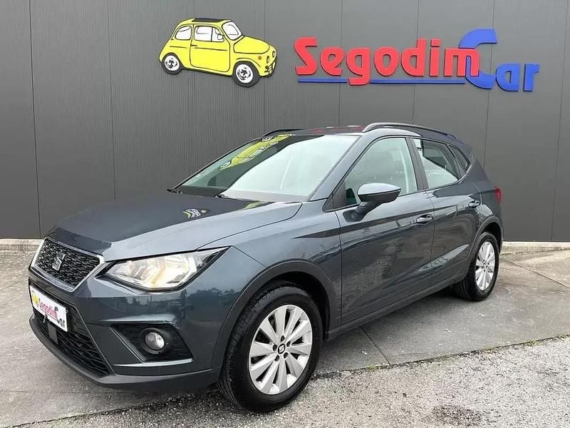 Cinza antracite Usado 2020 Seat Arona Style SUV | € 13.650 (Bom preço) - Imagem 1/4