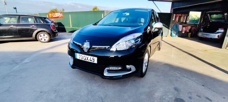 Preto Usado 2013 Renault Scénic III Dynamique Monovolume | € 7.950 (Bom preço) - Imagem 1/4