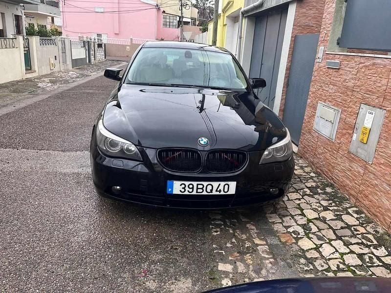 Usado BMW 520 163 HP (119 kW) 2006 Preto Sedan