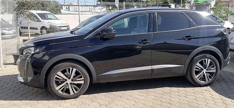 Preto Usado 2022 Peugeot 3008 Allure Monovolume | € 27.700 (Preço elevado) - Imagem 1/4