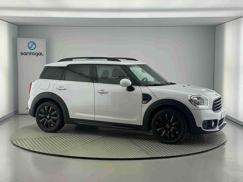 Branco Usado 2018 Mini One D Countryman SUV | € 20.490 (Preço justo) - Imagem 1/4