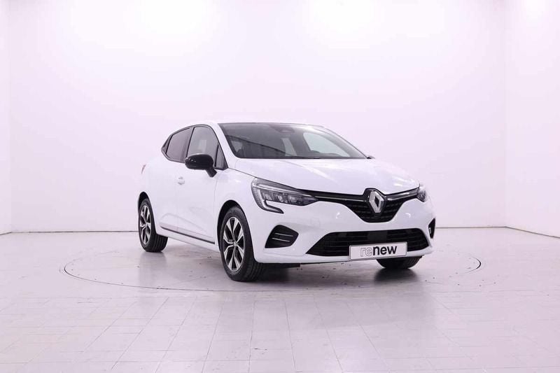 Preto Usado 2023 Renault Clio V Evolution Citadino | € 16.750 (Bom preço) - Imagem 1/4