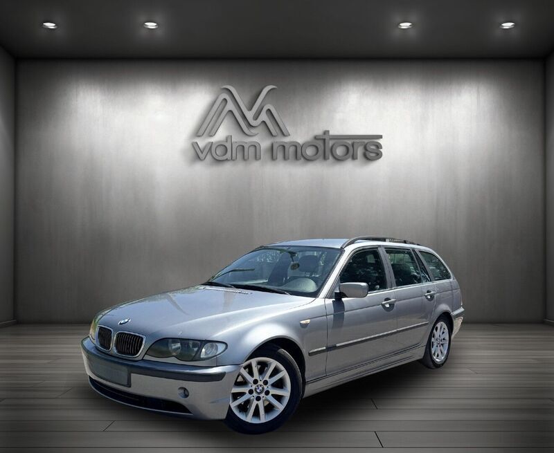 Cinza Usado 2004 BMW 320 Carrinha | € 3.500 (Preço elevado) - Imagem 1/4