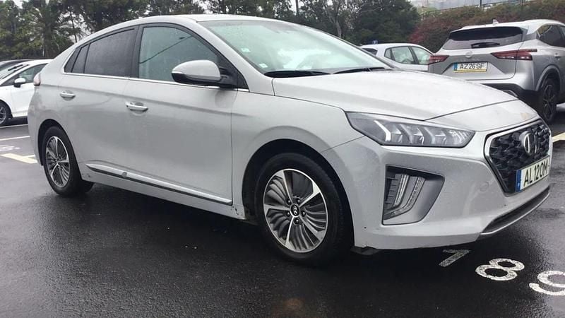 Cinzento Usado 2021 Hyundai Ioniq Citadino | € 16.990 (Preço justo) - Imagem 1/4