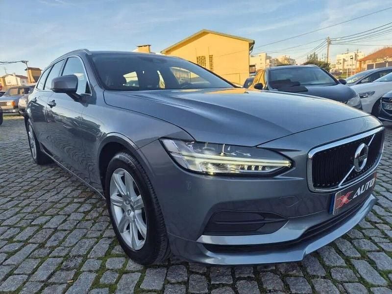 Usado Volvo V90 Momentum 190 HP (139 kW) 2017 Cinza Carrinha