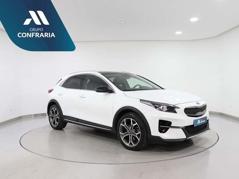 Branco Usado 2020 Kia XCeed SUV | € 17.580 (Preço justo) - Imagem 1/4