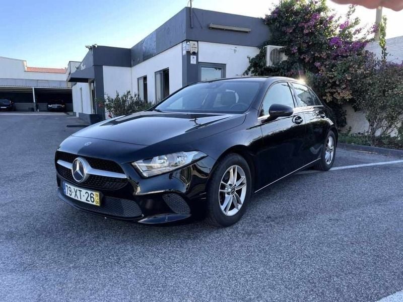 Preto Usado 2019 Mercedes A180 | € 25.500 (Preço justo) - Imagem 1/4