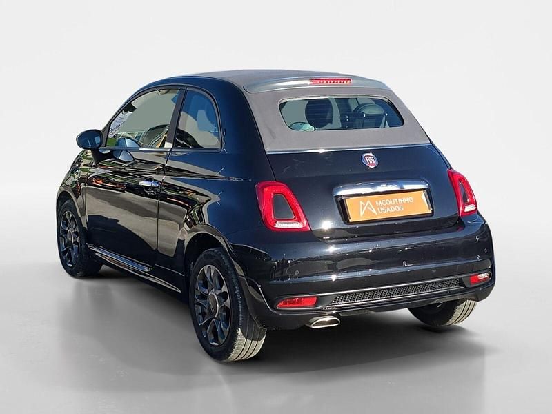 Usado Fiat 500C 70 HP (51 kW) 2022 Preto Cabrios
