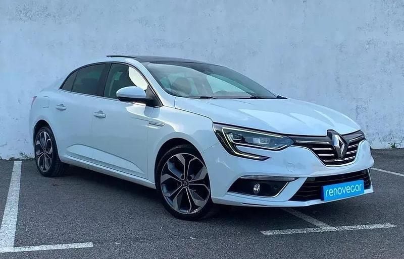 Branco Usado 2021 Renault Mégane IV Bose Edition Sedan | € 13.900 (Bom preço) - Imagem 1/4
