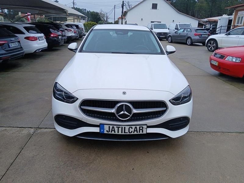 Usado Mercedes C220 Avantgarde 200 HP (147 kW) 2021 Branco Sedan