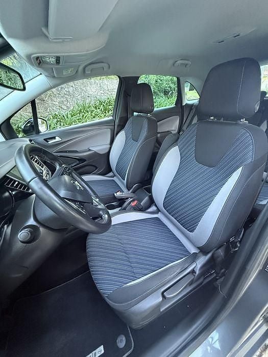 Usado Opel Crossland Innovation 110 HP (80 kW) 2019 SUV