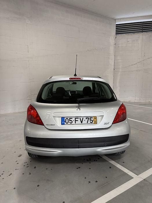 Usado Peugeot 207 70 HP (51 kW) 2008 Sedan