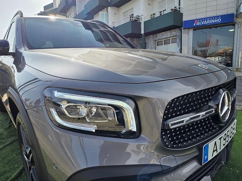 Usado Mercedes GLB200 AMG line 150 HP (110 kW) 2022 Cinza SUV